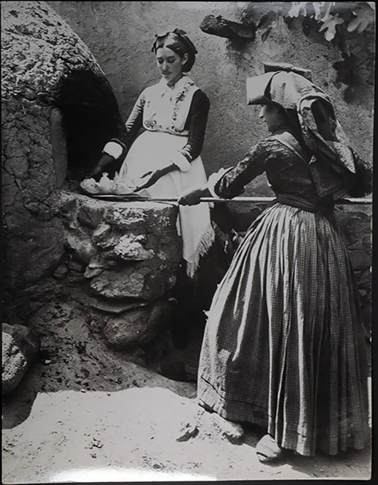 Sardegna Donne al forno 1890 Ft 576 - Stampa 30x24 cm - Farabola Stampa ai sali d'argento