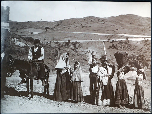 Sicilia Gruppo di popolane 1905 Ft 334 - Stampa 30x24 cm - Farabola Stampa ai sali d'argento
